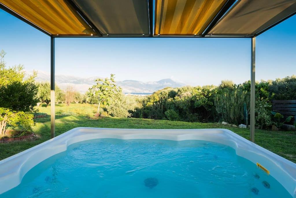 Dreamy Wooden Lixouri